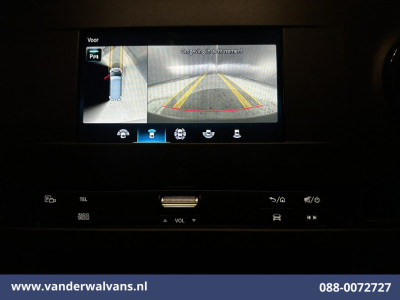 Mercedes-Benz Sprinter 317 CDI 170pk L2H2 Euro6 Airco | 360 graden Camera | Apple Carplay | Cruisecontrol | Stoelverwarming Android Auto, Chauffeursstoel, Parkeersensoren, Bijrijdersbank foto 2