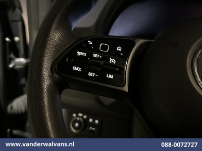 Mercedes-Benz Sprinter 317 CDI 170pk L2H2 Euro6 Airco | 360 graden Camera | Apple Carplay | Cruisecontrol | Stoelverwarming Android Auto, Chauffeursstoel, Parkeersensoren, Bijrijdersbank foto 5