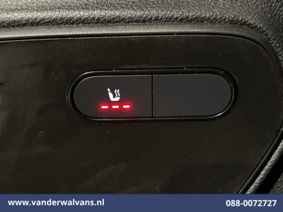 Mercedes-Benz Sprinter 317 CDI 170pk L2H2 Euro6 Airco | Camera | Apple Carplay | Cruisecontrol Android Auto, Stoelverwarming, Chauffeursstoel, Parkeersensoren, Bijrijdersbank foto 8