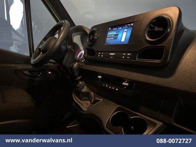 Mercedes-Benz Sprinter 317 CDI 170pk L2H2 Euro6 Airco | Camera | Navigatie | Apple Carplay | LED Android Auto, Parkeersensoren, Stoelverwarming foto 14