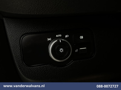 Mercedes-Benz Sprinter 317 CDI 170pk L2H2 Euro6 Airco | Camera | Navigatie | Apple Carplay | LED Android Auto, Parkeersensoren, Stoelverwarming foto 17