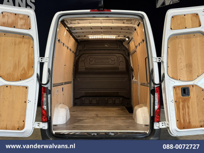 Mercedes-Benz Sprinter 317 CDI 170pk L2H2 Euro6 Airco | Camera | Navigatie | Apple Carplay | LED | Stoelverwarming Android Auto, Parkeersensoren foto 12