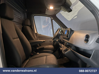 Mercedes-Benz Sprinter 317 CDI 170pk L2H2 Euro6 Airco | Camera | Navigatie | Apple Carplay | LED | Stoelverwarming Android Auto, Parkeersensoren foto 19