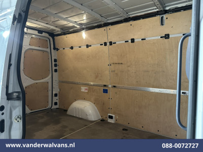 Mercedes-Benz Sprinter 317 CDI 170pk L2H2 Euro6 Airco | Camera | Navigatie | Cruisecontrol | Apple Carplay Android Auto, Trekhaak, Parkeersensoren, Bijrijdersbank foto 14