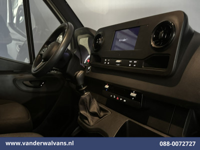 Mercedes-Benz Sprinter 317 CDI 170pk L2H2 Euro6 Airco | Camera | Navigatie | Cruisecontrol | Apple Carplay Android Auto, Trekhaak, Parkeersensoren, Bijrijdersbank foto 15