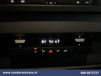 Mercedes-Benz Sprinter 317 CDI 170pk L2H2 Euro6 Airco | Camera | Navigatie | Cruisecontrol | Apple Carplay Android Auto, Trekhaak, Parkeersensoren, Bijrijdersbank foto 7