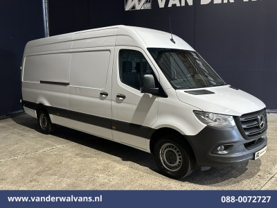 Mercedes-Benz Sprinter 317 CDI 170pk L3H2 Euro6 Airco | 360 graden Camera | Apple Carplay | Cruisecontrol Android Auto, Stoelverwarming, Chauffeursstoel, Parkeersensoren, Bijrijdersbank 10
