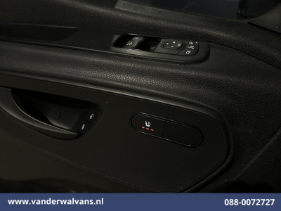 Mercedes-Benz Sprinter 317 CDI 170pk L3H2 Euro6 Airco | 360 graden Camera | Apple Carplay | Cruisecontrol Android Auto, Stoelverwarming, Chauffeursstoel, Parkeersensoren, Bijrijdersbank 19