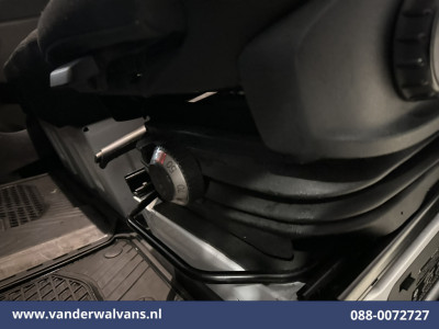 Mercedes-Benz Sprinter 317 CDI 170pk L3H2 Euro6 Airco | 360 graden Camera | Apple Carplay | Cruisecontrol Android Auto, Stoelverwarming, Chauffeursstoel, Parkeersensoren, Bijrijdersbank 6