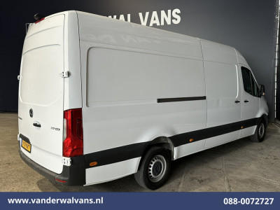 Mercedes-Benz Sprinter 317 CDI 170pk L3H2 Euro6 Airco | Camera | Apple Carplay | Cruisecontrol | Android Auto Bijrijdersbank 10