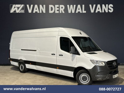 Mercedes-Benz Sprinter 317 CDI 170pk L3H2 Euro6 Airco | Camera | Navigatie | Apple Carplay | Trekhaak | Stoelverwarming Android Auto, Parkeersensoren, Bijrijdersbank