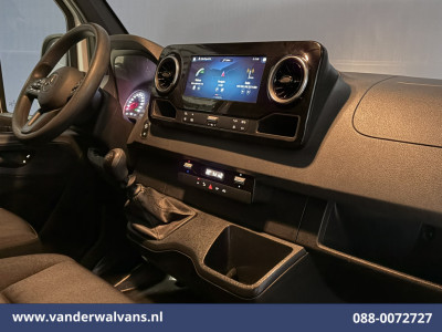 Mercedes-Benz Sprinter 317 CDI 170pk L3H2 Euro6 Airco | Camera | Navigatie | Apple Carplay | XXL MBUX | Cruisecontrol Android Auto, Bijrijdersbank foto 15