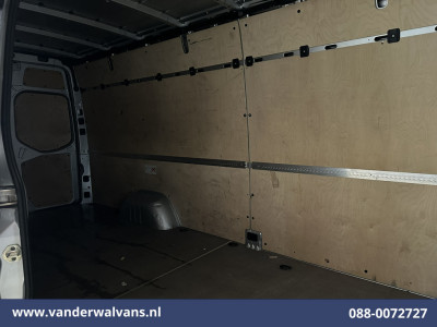 Mercedes-Benz Sprinter 317 CDI 170pk L3H2 Euro6 Airco | Camera | Navigatie | Cruisecontrol Parkeersensoren, Bijrijdersbank foto 13