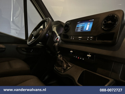 Mercedes-Benz Sprinter 317 CDI 170pk L3H2 Euro6 Airco | Camera | Navigatie | Cruisecontrol Parkeersensoren, Bijrijdersbank foto 14
