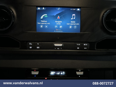 Mercedes-Benz Sprinter 317 CDI 170pk L3H2 Euro6 Airco | Camera | Navigatie | Cruisecontrol Parkeersensoren, Bijrijdersbank foto 16