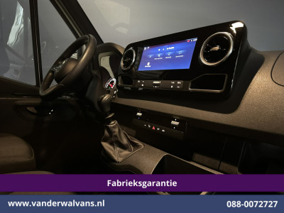 Mercedes-Benz Sprinter 317 CDI 170pk L3H2 Fabrieksgarantie Euro6 Airco | Camera | LED | Adaptieve Cruiscontrol Parkeersensoren, Bijrijdersbank foto 15