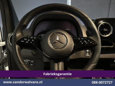 Mercedes-Benz Sprinter 317 CDI 170pk L3H2 Fabrieksgarantie Euro6 Airco | Camera | LED | Adaptieve Cruiscontrol Parkeersensoren, Bijrijdersbank foto 4