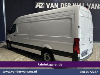 Mercedes-Benz Sprinter 317 CDI 170pk L3H2 Fabrieksgarantie Euro6 Airco | XL MBUX | Camera | LED | Adaptieve Cruiscontrol Parkeersensoren, Bijrijdersbank foto 10