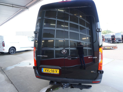 Mercedes-Benz Sprinter 317 CDI 170pk L3H2 RWD 3500kg Automaat Trekhaak met oprijschans/ omvormer  /Elekr.Dakventilator / Geveerde stoel foto 5