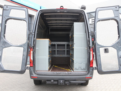 Mercedes-Benz Sprinter 317 CDI | Aut. | L2H2 | Omvormer | Inrichting | Luifel | 3.5t trekgewicht.. 3