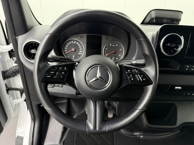 Mercedes-Benz Sprinter 317CDI Automaat L2H2 | 10 Navigatie+Camera+Multimedia | Airco | Cruise | 3-Zits foto 15