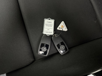 Mercedes-Benz Sprinter 317CDI Automaat L2H2 | 10 Navigatie+Camera+Multimedia | Airco | Cruise | 3-Zits foto 5