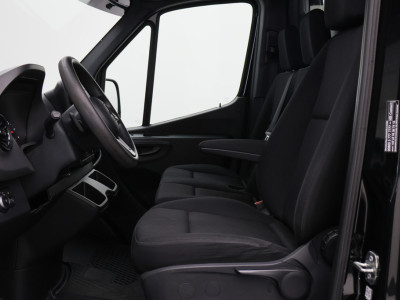 Mercedes-Benz Sprinter 317 CDI Automaat L2H2 3-Zits, Airco, Camera, Apple Carplay, Stoelverwarming, DAB, Trekhaak, 18 10