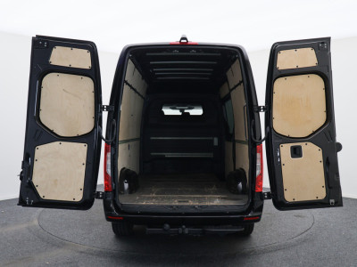 Mercedes-Benz Sprinter 317 CDI Automaat L2H2 3-Zits, Airco, Camera, Apple Carplay, Stoelverwarming, DAB, Trekhaak, 18 12