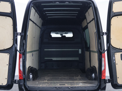 Mercedes-Benz Sprinter 317 CDI Automaat L2H2 3-Zits, Airco, Camera, Apple Carplay, Stoelverwarming, DAB, Trekhaak, 18 13