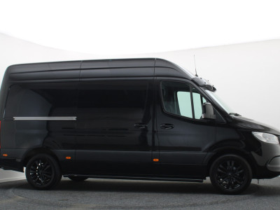 Mercedes-Benz Sprinter 317 CDI Automaat L2H2 3-Zits, Airco, Camera, Apple Carplay, Stoelverwarming, DAB, Trekhaak, 18 19