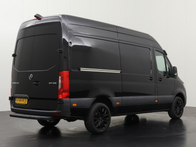Mercedes-Benz Sprinter 317CDI Automaat L2H2 Exclusive | Led | Standverwarming | 10 Navigatie+Camera | Multimedia | Airco | Cruise | Standverwarming foto 2