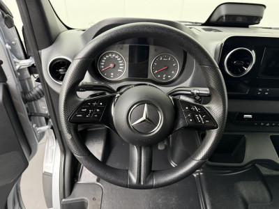 Mercedes-Benz Sprinter 317CDI Automaat L2H2 Led Exclusive | Model 2025 | 10 Navigatie+Camera | 3-Zits | Airco | Cruise | Betimmering foto 9