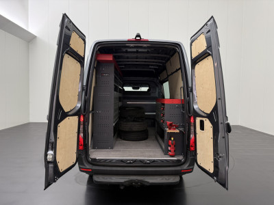 Mercedes-Benz Sprinter 317CDI Automaat L2H2 | Led Kastinrichting | Navigatie | Multimedia | Camera | Airco | Cruise | Trekhaak foto 4