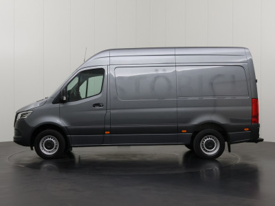 Mercedes-Benz Sprinter 317CDI Automaat L2H2 | Led | Werkplaats | Navigatie | Camera | Trekhaak | Airco | Cruise 12