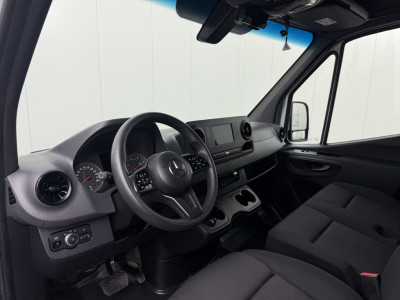 Mercedes-Benz Sprinter 317CDI Automaat L3H2 Maxi | Airco | Cruise | Camera | Multimedia | Betimmering foto 3