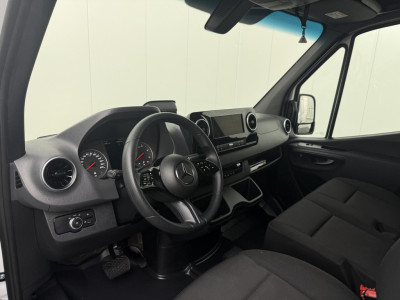 Mercedes-Benz Sprinter 317CDI Automaat L3H2 Maxi | Led | Pro | Fabrieksgarantie | 10 Multimedia Navigatie + Camera | Airco | Cruise | Betimmering foto 3