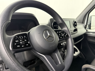 Mercedes-Benz Sprinter 317CDI Bakwagen+Laadklep | Dakspoiler | Navigatie | Camera | Multimedia | 3-Zits foto 16