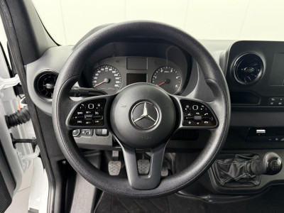 Mercedes-Benz Sprinter 317CDI Bakwagen+Laadklep | dakspoiler | Navigatie | Camera | Multimedia | 3-Zits foto 15