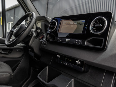 Mercedes-Benz Sprinter 317 CDI | Facelift | Automaat | L2H2 | Camera | Navi | Climate | Cruise | Euro 6 foto 2