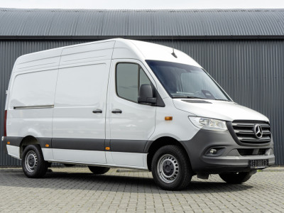 Mercedes-Benz Sprinter 317 CDI | Facelift | Automaat | L2H2 | Camera | Navi | Climate | Cruise | Euro 6 foto 4