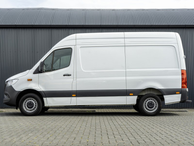 Mercedes-Benz Sprinter 317 CDI | Facelift | Automaat | L2H2 | Camera | Navi | Climate | Cruise | Euro 6 foto 5