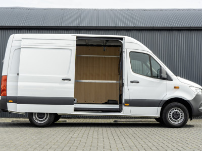 Mercedes-Benz Sprinter 317 CDI | Facelift | Automaat | L2H2 | Camera | Navi | Climate | Cruise | Euro 6 foto 7