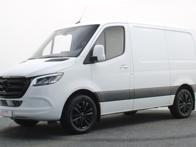 Mercedes-Benz Sprinter 317 CDI L1H1 RWD Leer, 360° Camera, 3-Zits, Cruise, Standkachel, Apple Carplay, Trekhaak, 18 18