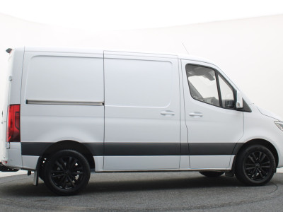 Mercedes-Benz Sprinter 317 CDI L1H1 RWD Leer, 360° Camera, 3-Zits, Cruise, Standkachel, Apple Carplay, Trekhaak, 18 8