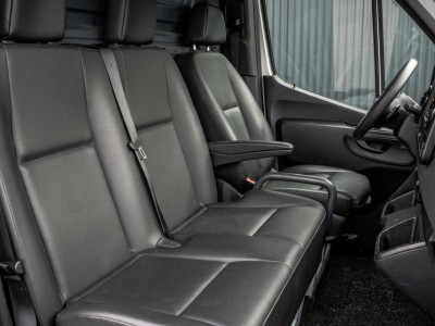 Mercedes-Benz Sprinter 317 CDI L2H2 | Automaat | 3-Zits | Camera | Carplay | Mbux | Climatronic | Trekhaak foto 13