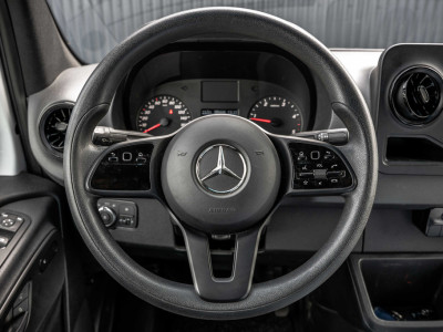 Mercedes-Benz Sprinter 317 CDI L2H2 | Automaat | 3-Zits | Camera | Carplay | Mbux | Climatronic | Trekhaak foto 14
