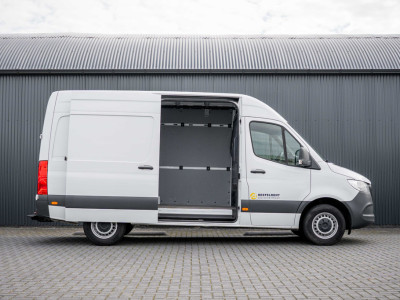 Mercedes-Benz Sprinter 317 CDI L2H2 | Automaat | 3-Zits | Camera | Carplay | Mbux | Climatronic | Trekhaak foto 7