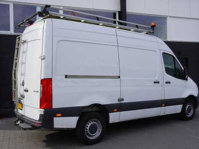 Mercedes-Benz Sprinter 317 CDI L2H2 Automaat EURO 6 - Airco - Navi - Cruise - €21.900,- Excl. foto 2