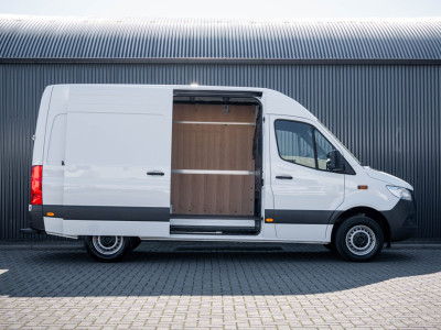 Mercedes-Benz Sprinter 317 CDI L2H2 | Automaat | Facelift | Mbux | Camera | Cruise | Climatronic 7