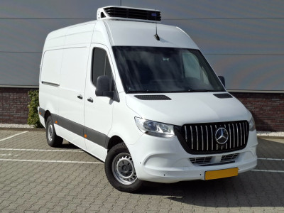 Mercedes-Benz Sprinter 317 CDI L2 H2 Koelwagen Dag en Nacht (Wordt verwacht) foto 2